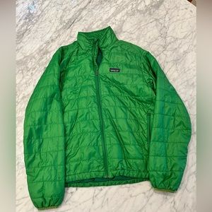 Patagonia men's lightweight puffer size M